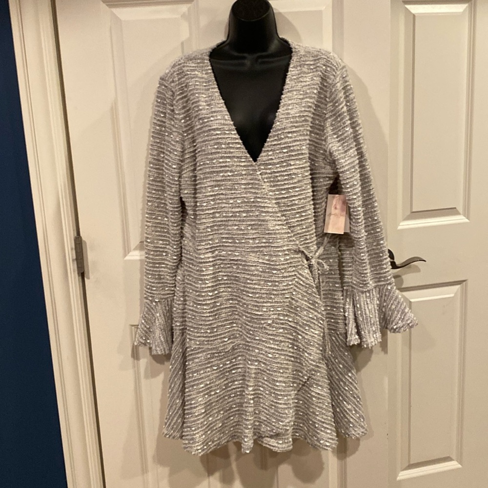 14/16 A Beautiful Soul lined wrapped dress/tunic top